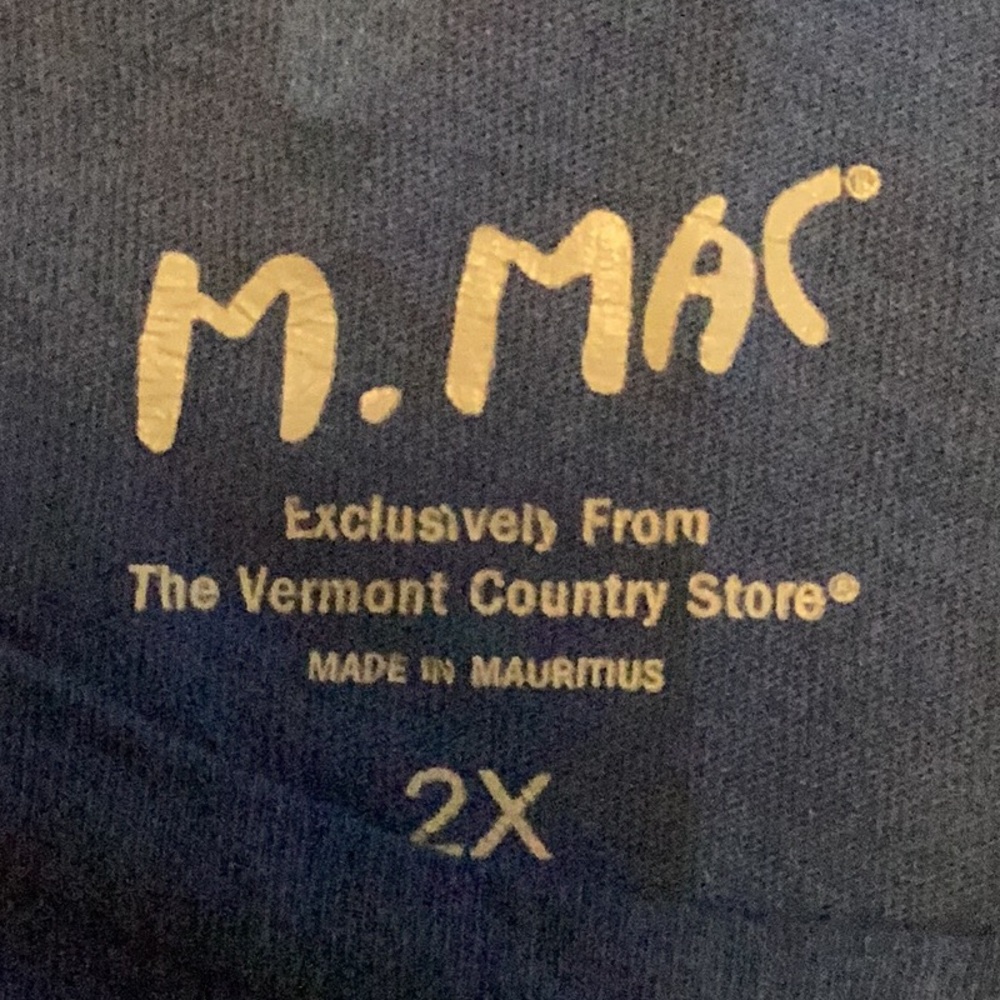 Shirt - Picture 2 of 7